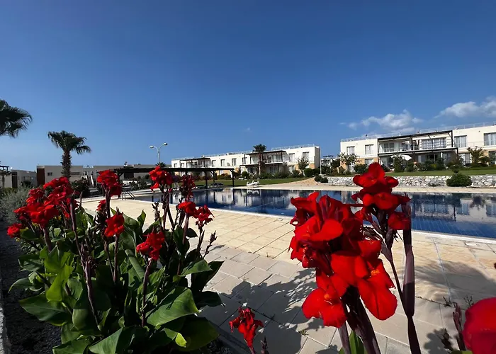 True Frontline In Tatlisu North Cyprus アパート